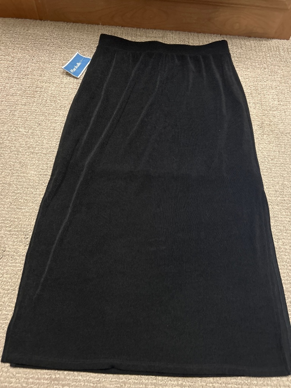 Extremely stylish long skirt